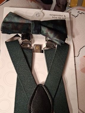 Boys Dark Green Bow Tie & Suspenders Set